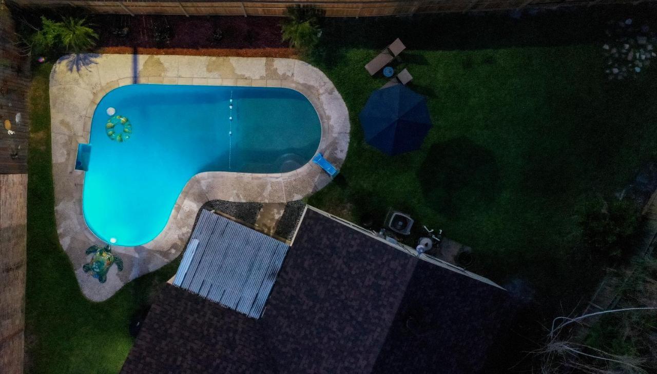 1976houstongem Luminous Pvtpool & Hottub Dt20mins For Lrg Families 6beds 2bath Tatil Evi *